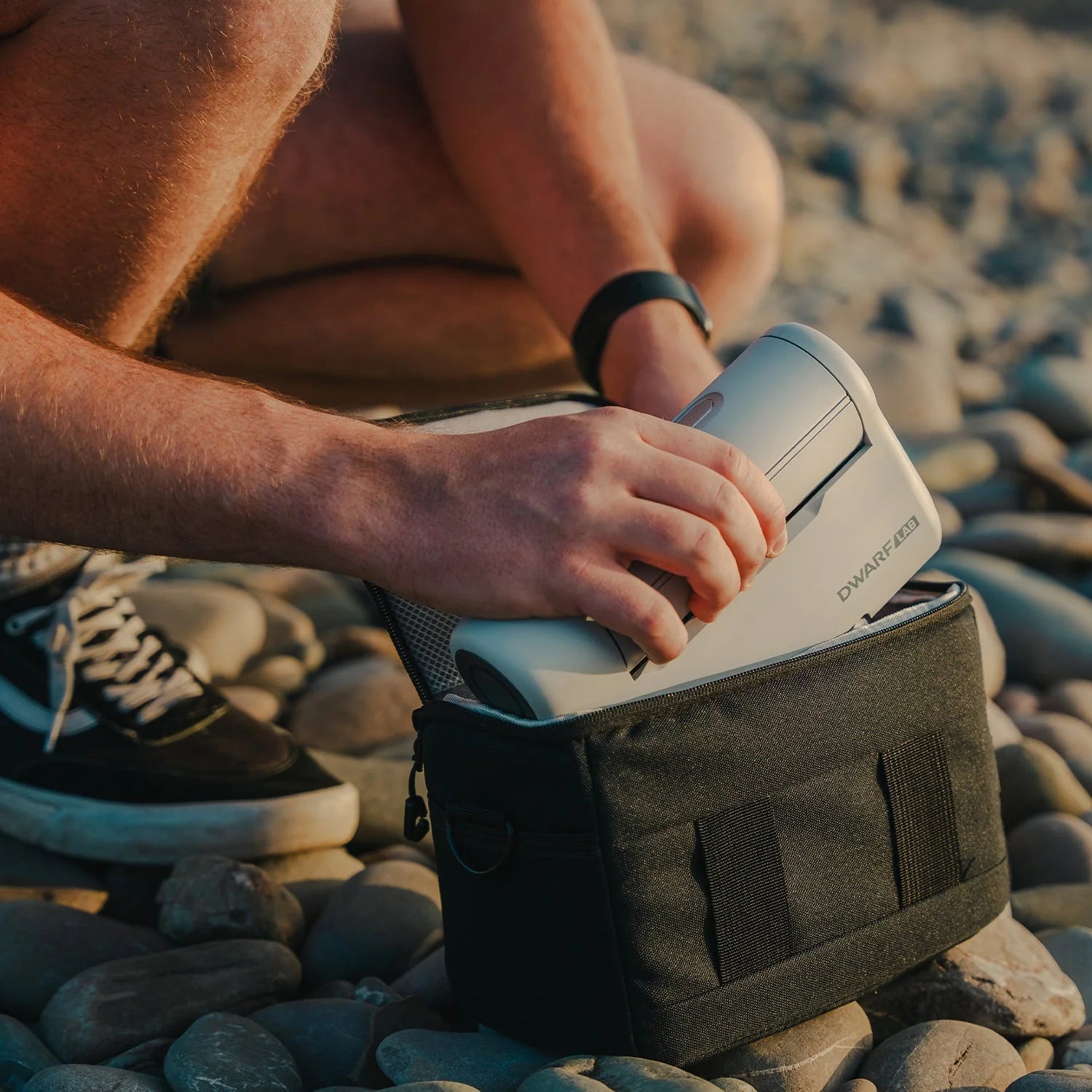 DWARF II Deluxe Edition - Smart Telescope with Solar Filters, UHC Filter and Two Replaceable Batteries